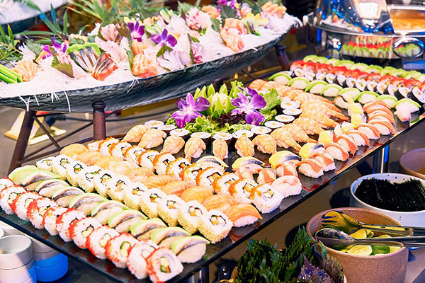 A Culinary Journey at Sea: La Casta Cruise Halong Food Review