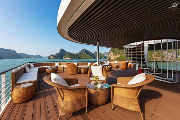 What Makes Lan Ha Bay Feel More Exclusive? | La Casta Cruise Halong Guide